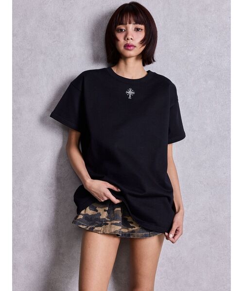 GYDA（ジェイダ）の「sacred edge cross emboss BIG Tシャツ（Tシャツ/カットソー・レディース・オフホワイト/ブラック/チャコールグレー・FREE）」の6枚目の写真