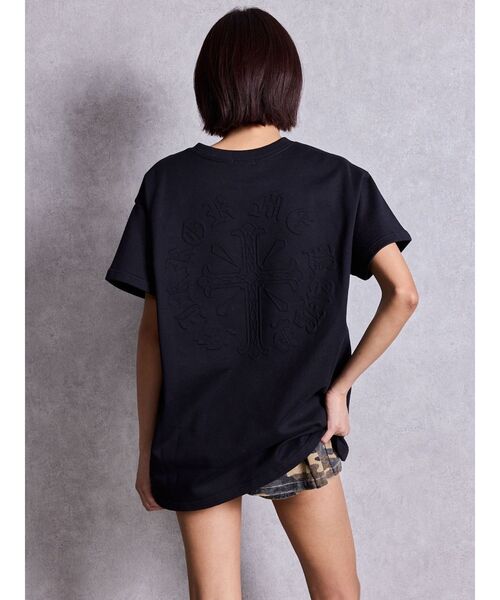 GYDA（ジェイダ）の「sacred edge cross emboss BIG Tシャツ（Tシャツ/カットソー・レディース・オフホワイト/ブラック/チャコールグレー・FREE）」の7枚目の写真
