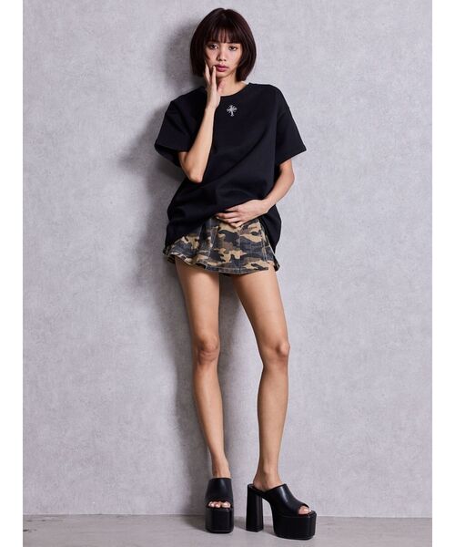 GYDA（ジェイダ）の「sacred edge cross emboss BIG Tシャツ（Tシャツ/カットソー・レディース・オフホワイト/ブラック/チャコールグレー・FREE）」の9枚目の写真