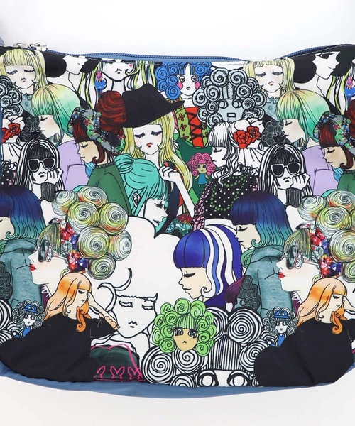 ScoLar（スカラー）の「661432：スカラーと女の子がいっぱい柄ショルダーバッグ（ショルダーバッグ・レディース・ブラック・FREE）」の3枚目の写真