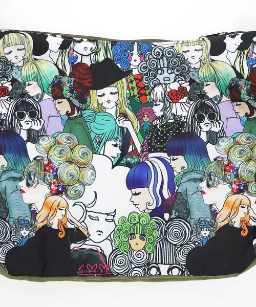 ScoLar（スカラー）の「661432：スカラーと女の子がいっぱい柄ショルダーバッグ（ショルダーバッグ・レディース・ブラック・FREE）」の7枚目の写真