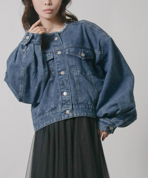 NYLAUS(ナイラス)の「【SG】ノーカラーショート丈デニムジャケット Gジャン ボリューム袖 カットオフ(デニムジャケット・レディース・ライトブルー/ブラック/ブルー・L/M)」の3枚目の写真