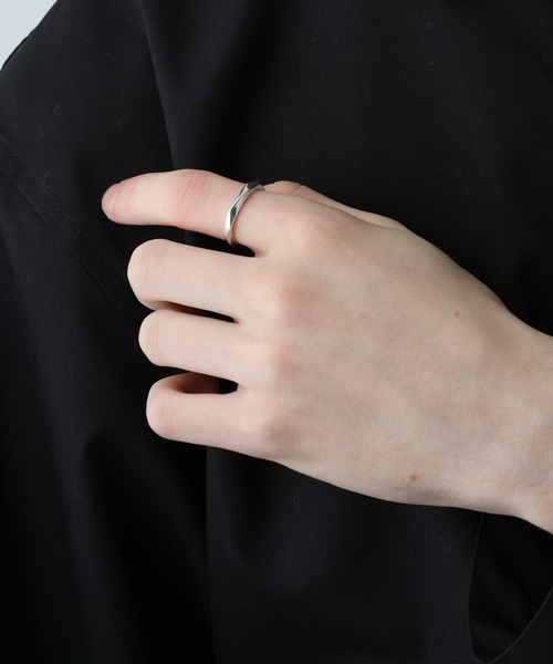 HARE（ハレ）の「【SILVER925】カットリング(HARE)（リング・メンズ・シルバー・FREE）」の2枚目の写真