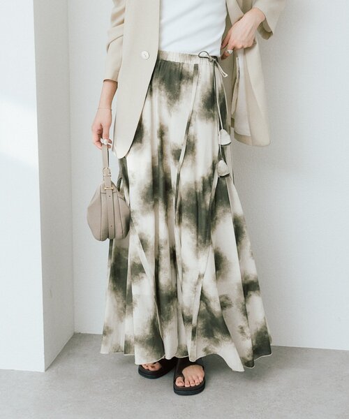 RIVE DROITE（リヴドロワ）の「予約【à Nice （ア ・ニース）】タイダイプリントギャザースカート（スカート・レディース・ネイビー/ベージュ・38/36）」の8枚目の写真