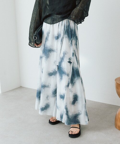 RIVE DROITE（リヴドロワ）の「予約【à Nice （ア ・ニース）】タイダイプリントギャザースカート（スカート・レディース・ネイビー/ベージュ・38/36）」の18枚目の写真