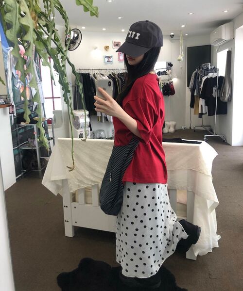 ITZAVIBE(イッザバイブ)の「M3OW T SHIRT - RED(Tシャツ/カットソー・レディース・その他・FREE)」の8枚目の写真