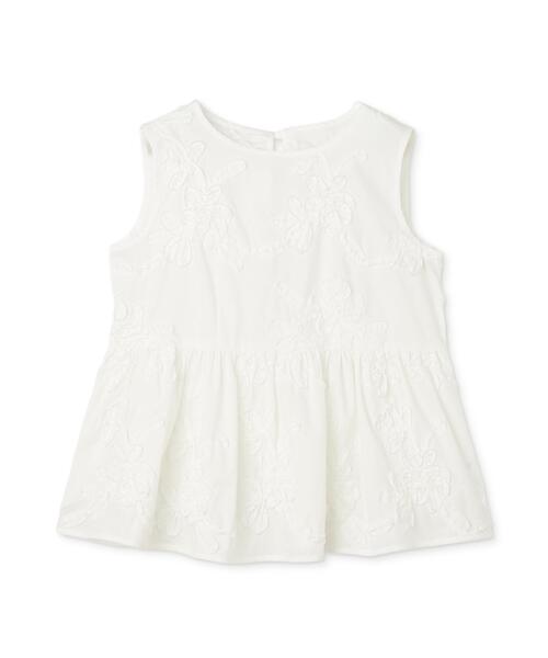 NATURAL BEAUTY BASIC（ナチュラルビューティーベーシック）の「テープ刺繍ペプラムシャツ（シャツ/ブラウス・レディース・ブルー系その他/ピンク系その他/オフホワイト・ﾌﾘ-）」の4枚目の写真