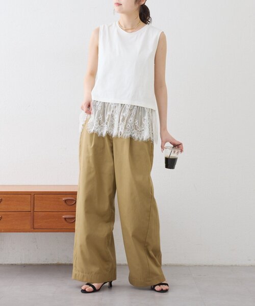 CIAOPANIC TYPY（チャオパニックティピー）の「【+1で着映え】裾レースノースリーブTee（タンクトップ・レディース・ホワイト/グレー/オフホワイト/ブラック・ONE SIZE）」の10枚目の写真