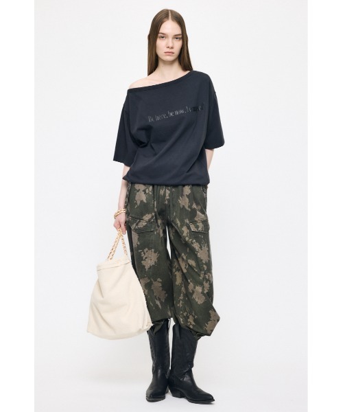 MOUSSY(マウジー)の「CHAIN CANVAS バッグ(ショルダーバッグ・レディース・アイボリー/ブラック・FREE)」の7枚目の写真