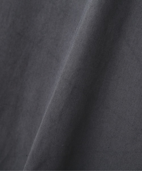 MHL.（エムエイチエル）の「COMPACT COTTON POPLIN（シャツ/ブラウス・メンズ・グレー/ライム・SMALL/MEDIUM/LARGE）」の8枚目の写真