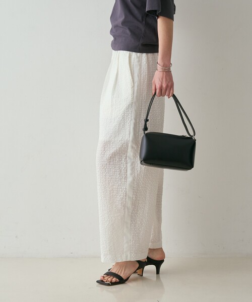 qualite(カリテ)の「【セットアップ対応】シアーギンガムクロップドパンツ 夏服 春服 リラックス 大人カジュアル(その他パンツ・レディース・ネイビー/ブラウン/ホワイト・38/36)」の7枚目の写真