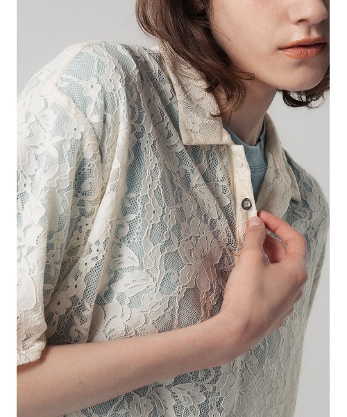 ELCHELE(エルチェレ)の「LACE POLO SHIRT(Tシャツ/カットソー・レディース・オフホワイト/ブラック/ベビーピンク・FREE)」の7枚目の写真