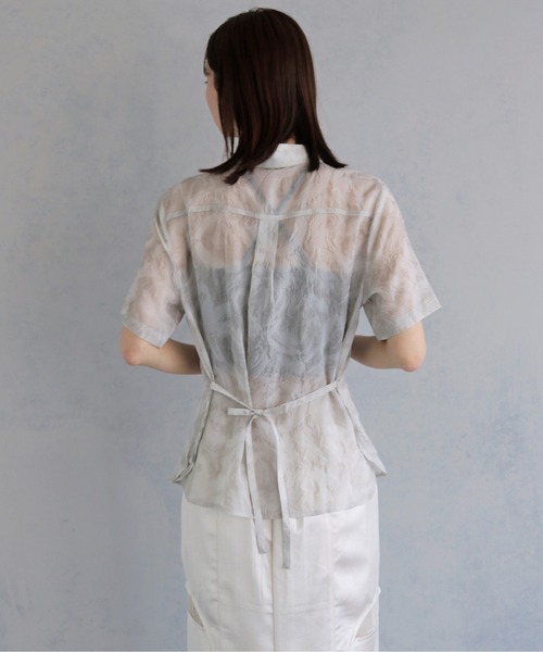 &g'aime（アンジェム）の「【&ｇ'aime 】エンボスチュニックシャツ　EmbossTunicShirt（シャツ/ブラウス・レディース・グレー/ブラック・FREE）」の19枚目の写真