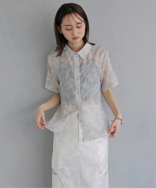 &g'aime（アンジェム）の「【&ｇ'aime 】エンボスチュニックシャツ　EmbossTunicShirt（シャツ/ブラウス・レディース・グレー/ブラック・FREE）」の14枚目の写真