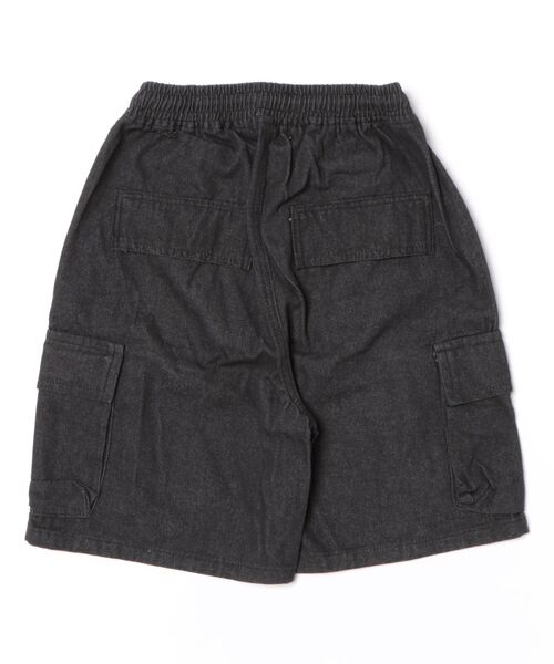 Ritzy(リッツィー)の「ルーズシルエットカーゴデニムショーツ(デニムパンツ・メンズ・ブラック・M/S)」の4枚目の写真