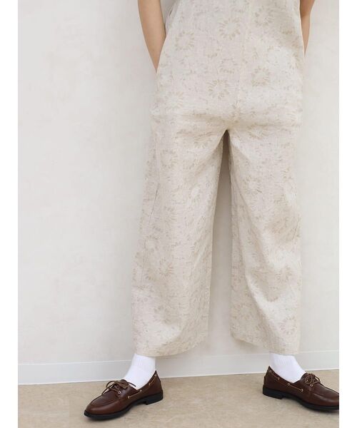 FIKA.(フィーカ)の「Flower cami overalls(サロペット/オーバーオール・レディース・ブラウン/ベージュ系・MEDIUM)」の20枚目の写真