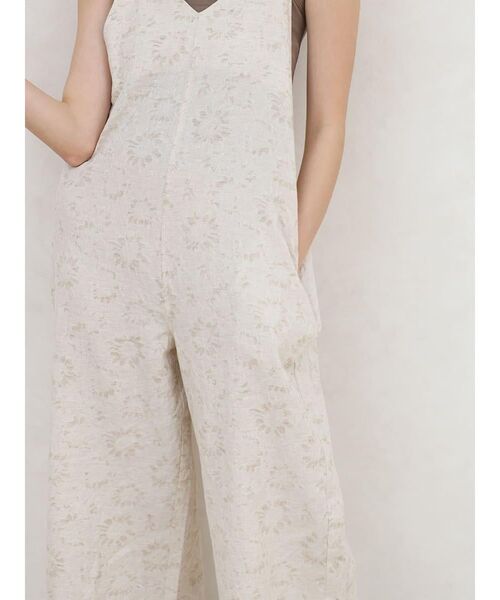 FIKA.(フィーカ)の「Flower cami overalls(サロペット/オーバーオール・レディース・ブラウン/ベージュ系・MEDIUM)」の21枚目の写真