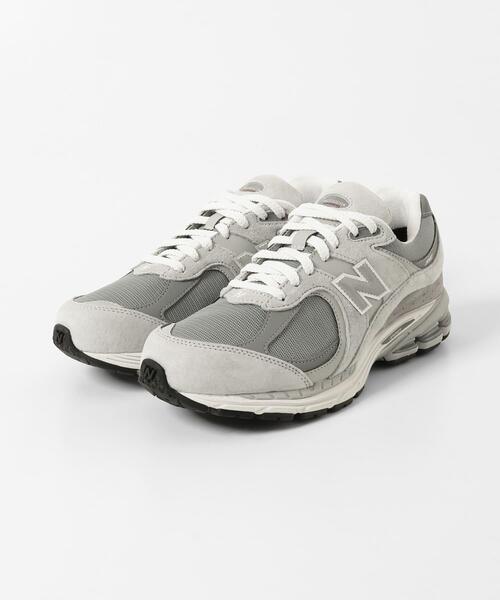 NEW BALANCE(ニューバランス)の「NEW BALANCE 2002 GORE-TEX(スニーカー・メンズ・グレー・30/29/28.5/28/27.5/27/26.5/26)」の2枚目の写真