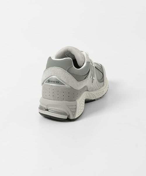 NEW BALANCE(ニューバランス)の「NEW BALANCE 2002 GORE-TEX(スニーカー・メンズ・グレー・30/29/28.5/28/27.5/27/26.5/26)」の4枚目の写真
