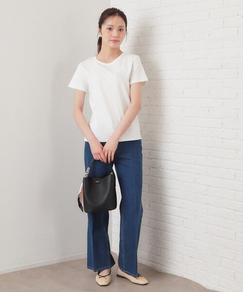 index（インデックス）の「【接触冷感】エンブレムロゴ刺繍Tシャツ《UVケア/洗濯機OK》（Tシャツ/カットソー・レディース・ブラウン系その他5/ナチュラル/チャコールグレー/オフホワイト・38/36/44/42/40）」の6枚目の写真