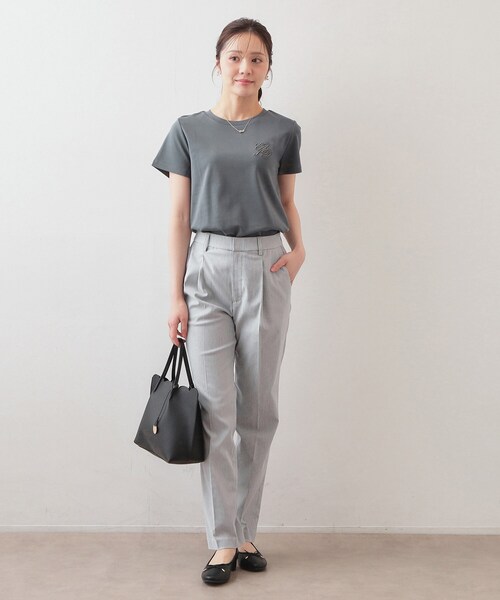 index（インデックス）の「【接触冷感】エンブレムロゴ刺繍Tシャツ《UVケア/洗濯機OK》（Tシャツ/カットソー・レディース・ブラウン系その他5/ナチュラル/チャコールグレー/オフホワイト・38/36/44/42/40）」の10枚目の写真