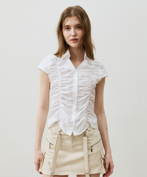 ARI（アリ）の「SYLPH SHIRRING SHIRT / WHITE（シャツ/ブラウス・レディース・ホワイト・FREE）」の2枚目の写真