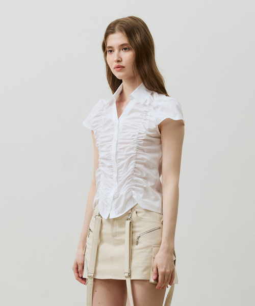 ARI（アリ）の「SYLPH SHIRRING SHIRT / WHITE（シャツ/ブラウス・レディース・ホワイト・FREE）」の4枚目の写真