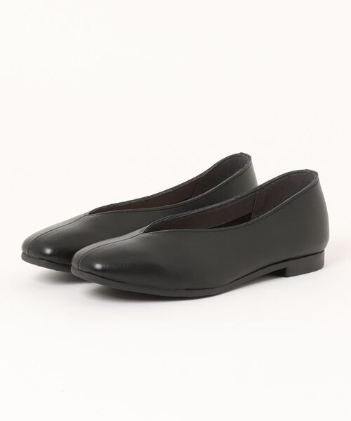 ing(イング)の「スクエアトゥVカットパンプス(パンプス・レディース・アイボリー/シルバー/ブラック・22.5cm/23cm/24cm/23.5cm/24.5cm)」の2枚目の写真