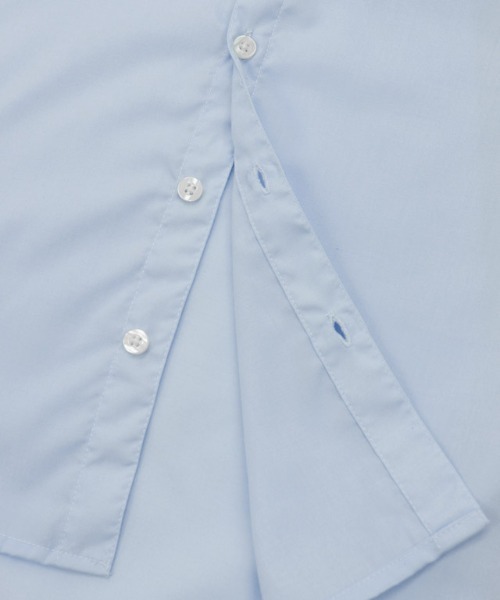 U.S. POLO ASSN.(ユーエスポロアッスン)の「U.S. POLO ASSN. クロップド丈ボリュームスリーブブラウス(シャツ/ブラウス・レディース・オフホワイト/ネイビー系/ブラック系その他/ブルー系その他・L/M/3L/LL)」の5枚目の写真