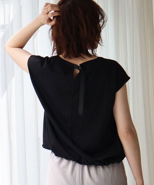 le.coeur blanc（ルクールブラン）の「ドレープネックカットソー（Tシャツ/カットソー・レディース・チャコールグレー/ブラック/オフホワイト/ブルー・38）」の16枚目の写真