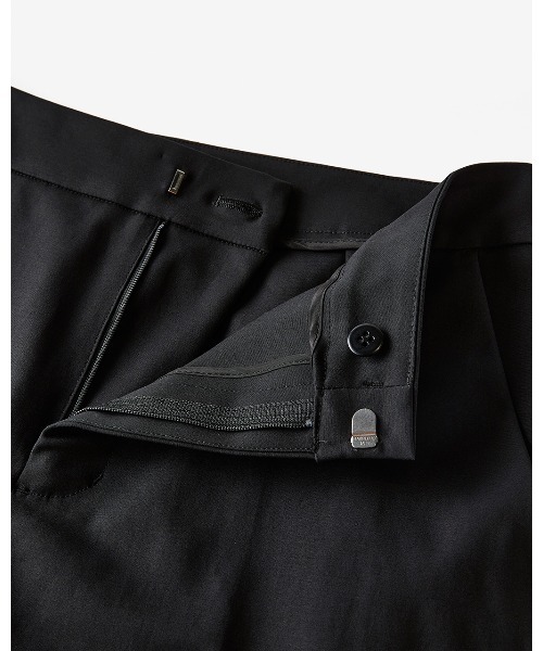 DoCLASSE( ドゥクラッセ)の「ストレッチダブルクロス・セミフレアパンツ(その他パンツ・レディース・ブラック/ピンク・11/9)」の3枚目の写真