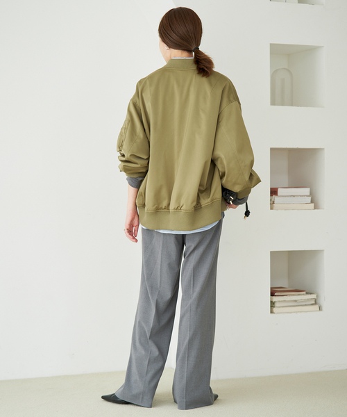 SLOBE IENA(スローブイエナ)の「《WEB限定カラーあり》シングルMA-1(その他アウター・レディース・ベージュ/ブラック/カーキ/ブラウン・FREE)」の22枚目の写真