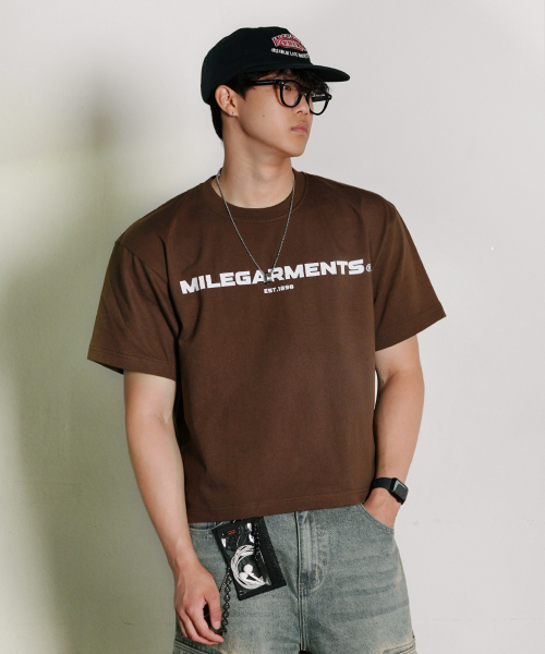 THE MILE(ザマイル)の「マイルガーメンツ クロップクルーネック_ダークブラウン(Tシャツ/カットソー・メンズ・その他・X-LARGE/LARGE/MEDIUM/SMALL)」の1枚目の写真