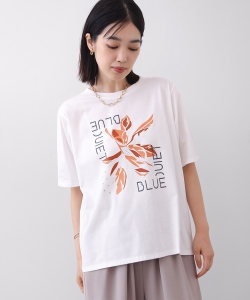 Bou Jeloud（ブージュルード）の「デジタルフラワープリントＴシャツ（Tシャツ/カットソー・レディース・オフホワイト/チャコールグレー・FREE）」の2枚目の写真