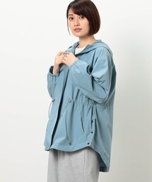 フーデットブルゾン