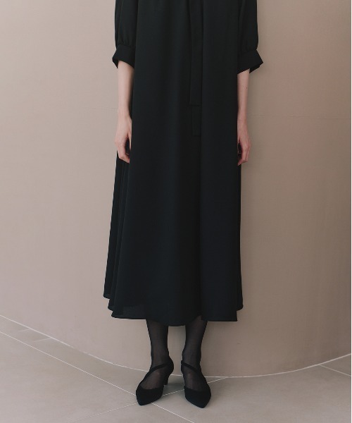 kaene（カエン）の「ライトシフォンAラインワンピース［ブラックフォーマル対応：自宅洗濯可］冠婚葬祭 礼服 喪服 入学式 卒業式 七五三 お宮参り【清涼裏地：春夏も対応】（ワンピース・レディース・ブラック・S/M/L）」の10枚目の写真