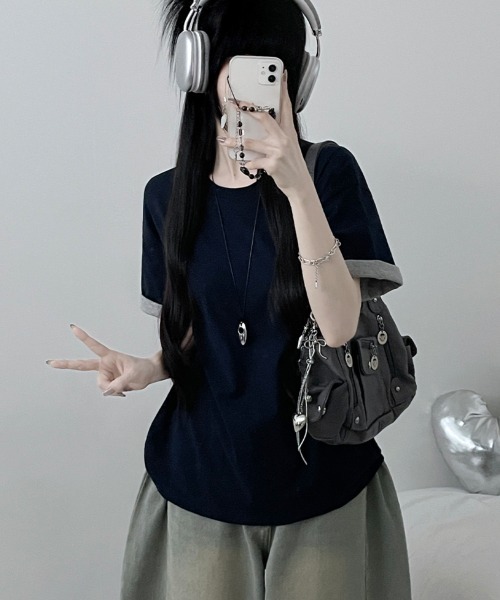 Emilie(エミリー)の「2WAY ロールアップバイカラー オーバーサイズ 半袖Tシャツ(Tシャツ/カットソー・レディース・ミント/ワイン/イエロー/ネイビー・FREE)」の22枚目の写真