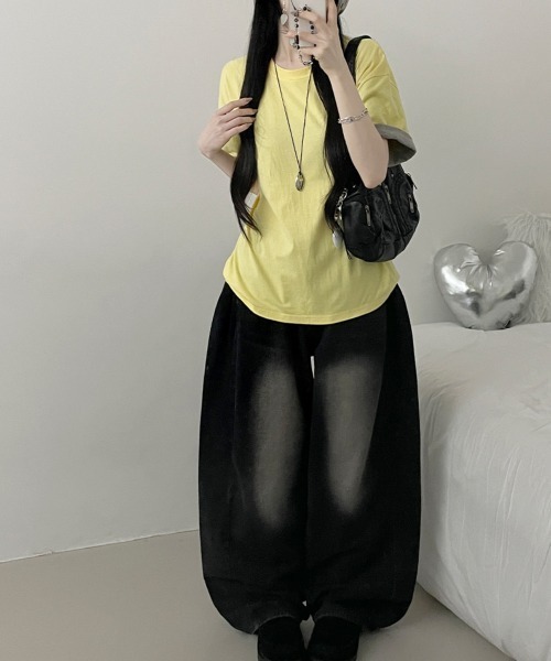Emilie(エミリー)の「2WAY ロールアップバイカラー オーバーサイズ 半袖Tシャツ(Tシャツ/カットソー・レディース・ミント/ワイン/イエロー/ネイビー・FREE)」の11枚目の写真