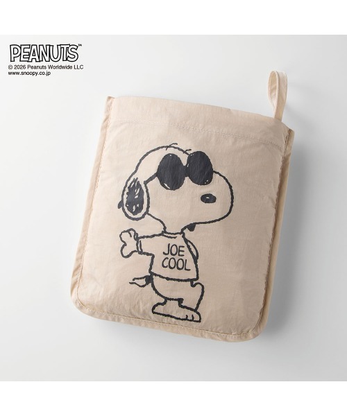 PEANUTS（ピーナッツ）の「UVポケッタブルパーカー「スヌーピー」（パーカー・レディース・オフホワイト・S/M/L/LL）」の7枚目の写真
