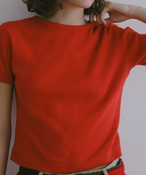 ETRE TOKYO(エトレトウキョウ)の「コンパクトフライスTee(Tシャツ/カットソー・レディース・ホワイト/チャコール/レッド・FREE)」の4枚目の写真