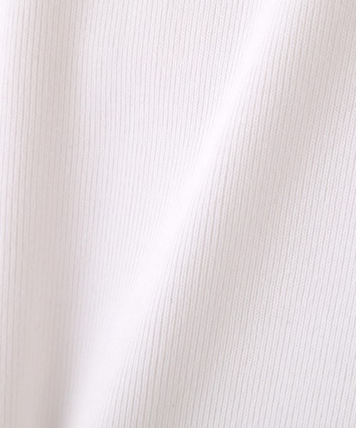 ETRE TOKYO(エトレトウキョウ)の「コンパクトフライスTee(Tシャツ/カットソー・レディース・ホワイト/チャコール/レッド・FREE)」の19枚目の写真