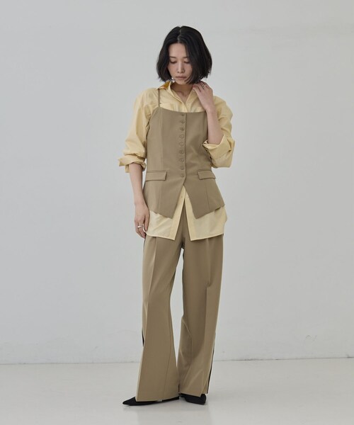 GALLEST(ギャレスト)の「Comfy Slacks|イージーサイドラインワイドパンツ【LIVE紹介/上枝みどりさん着用/通勤】(その他パンツ・レディース・ベージュ系4/ブラック系5/グレー系その他6・34/36/38/40)」の8枚目の写真