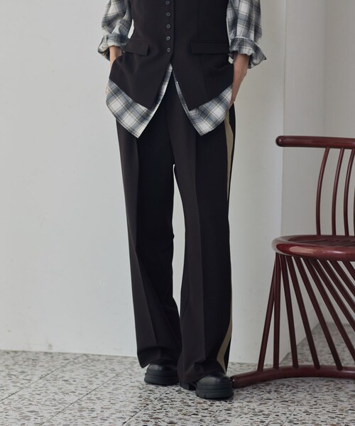 GALLEST(ギャレスト)の「Comfy Slacks|イージーサイドラインワイドパンツ【LIVE紹介/上枝みどりさん着用/通勤】(その他パンツ・レディース・ベージュ系4/ブラック系5/グレー系その他6・34/36/38/40)」の22枚目の写真