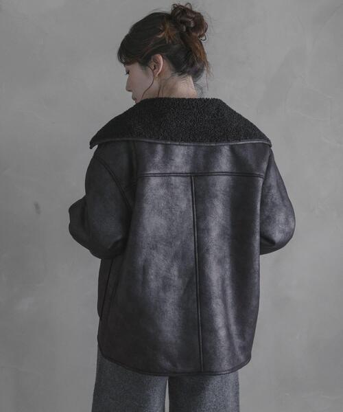 URBAN RESEARCH Sonny Label(アーバンリサーチサニーレーベル)の「リバーシブルフェイクムートンボアコート(ムートンコート・レディース・ブラック/ブラウン・FREE)」の6枚目の写真
