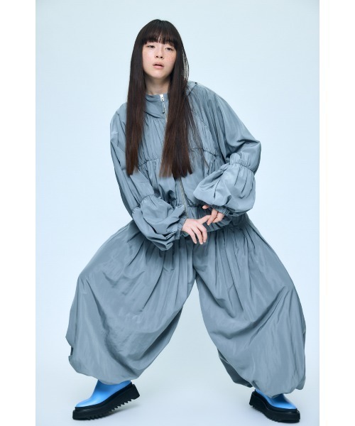 ENFOLD（エンフォルド）の「RAIN-CLOUD BLOUSON（ブルゾン・レディース・ダークネイビー/グレー・36/38）」の9枚目の写真