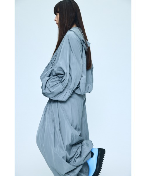ENFOLD（エンフォルド）の「RAIN-CLOUD BLOUSON（ブルゾン・レディース・ダークネイビー/グレー・36/38）」の10枚目の写真