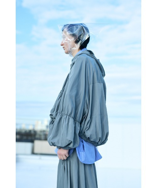 ENFOLD（エンフォルド）の「RAIN-CLOUD BLOUSON（ブルゾン・レディース・ダークネイビー/グレー・36/38）」の4枚目の写真