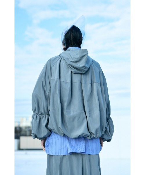 ENFOLD（エンフォルド）の「RAIN-CLOUD BLOUSON（ブルゾン・レディース・ダークネイビー/グレー・36/38）」の5枚目の写真