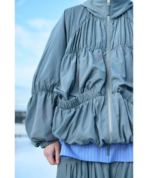 ENFOLD（エンフォルド）の「RAIN-CLOUD BLOUSON（ブルゾン・レディース・ダークネイビー/グレー・36/38）」の7枚目の写真
