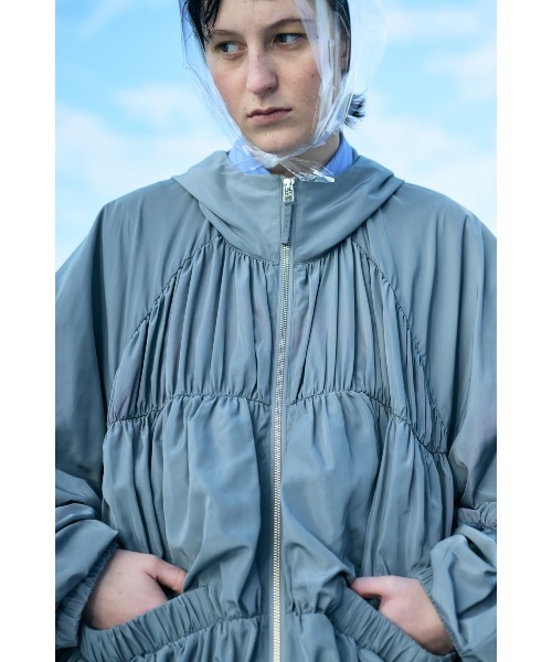 ENFOLD（エンフォルド）の「RAIN-CLOUD BLOUSON（ブルゾン・レディース・ダークネイビー/グレー・36/38）」の15枚目の写真